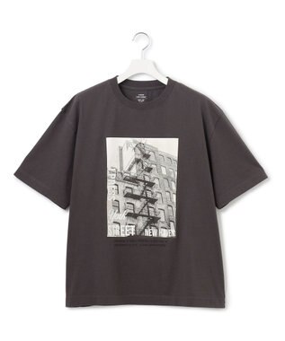 J.PRESS YORK STREET 【UNISEX】フォトプリントTシャツ ”New Yourk street” グレー系