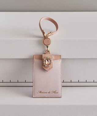 Maison de FLEUR バイカラービジューリールパスケース Light Pink