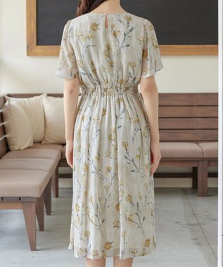 Tiaclasse 大花柄シフォンワンピース ライトベージュ