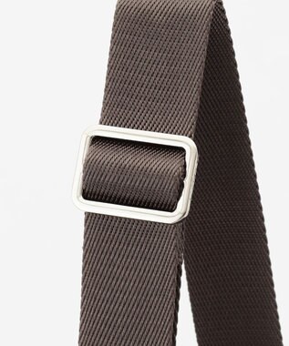 Y'SACCS ハーフムーンボディショルダーバッグ グリーン