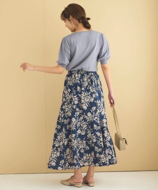 Feroux フラワーモチーフプリント スカート ネイビー系1