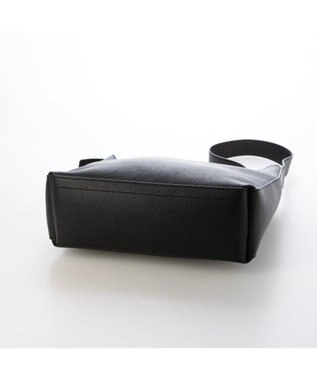 UNBILLION カシュカシュ cachecache / バックルディテールワンショルダー ブラック