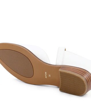 APOM ストラップシューズ30 ホワイト