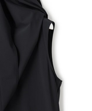 ICB 【先行予約・WEB限定カラーあり】マットスキューバ ケープデザインカットソー ブラック