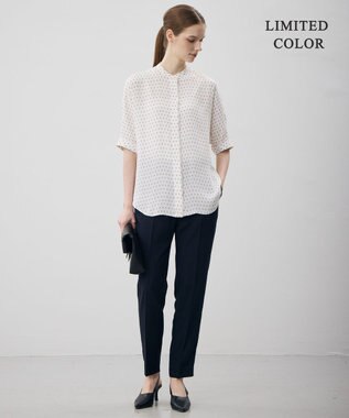 ICB 【新色追加・WEB限定カラーあり】BackSatinAmunzen 5分袖バンドカラーブラウス オフホワイト×ドット柄［WEB限定］