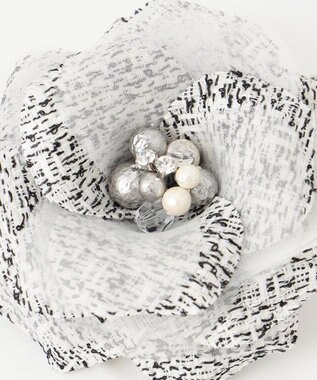 23区 シャイン ツイード コサージュ ブラック系1