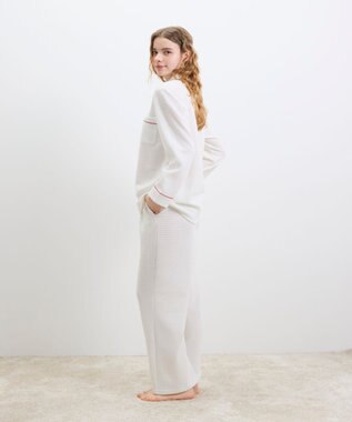 une nana cool 【綿混】丸襟ぽこぽこNew Yearパジャマ ホワイト