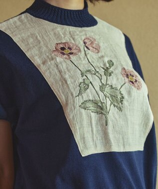 muuc ポピー刺繍フレンチスリーブプルオーバー〈日本製・高級綿100%の光沢と柔らかさ〉〈繊細な花刺繍〉〈大人の夏ニット〉〈ゆったりフリーサイズ〉 ネイビー