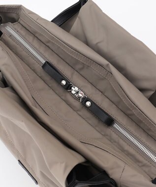 Y'SACCS 【MIPAN regen】ふんわりタックトート　Mサイズ グレージュ