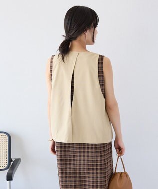 CRAFT STANDARD BOUTIQUE バックスリットショートベスト Beige