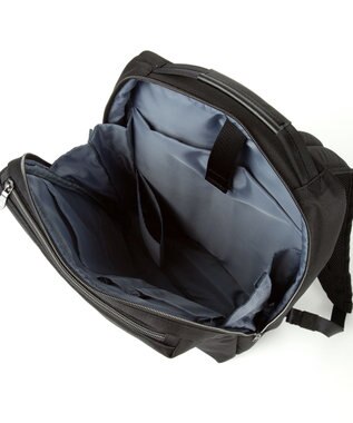 ACE BAGS & LUGGAGE World Traveler アルテア ビジネスリュック B4 13.3inchPC収納 軽量 17683 ワールドトラベラー ブラック