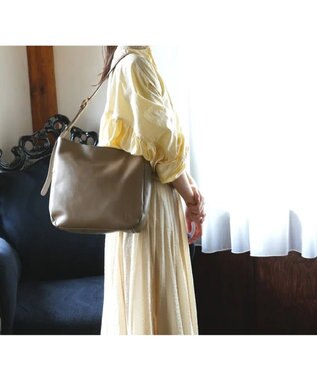 Regalo Felice 【セレモニーにオススメ / A4サイズ対応】RE-5540 / REGALO GYG(グレージュ)