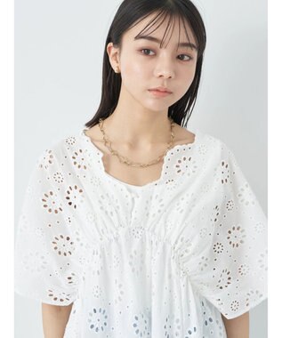 earth music&ecology コットンレースＶネックブラウス Off White