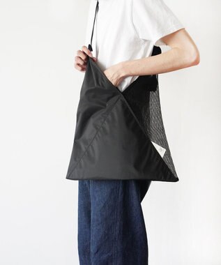 LIVERAL Niji ショルダーバッグ