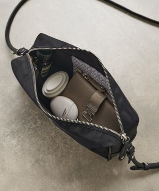 IACUCCI 【予約】アーゴ ミニショルダー NYLON/CERVO ブラック