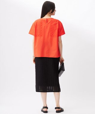 自由区 エンブロイダリーローン Tブラウス マンダリン