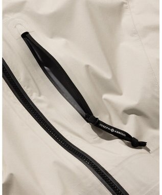 JOSEPH ABBOUD MOUNTAIN 【軽量/撥水/防風/透湿防水素材/JAPANファブリック/男女兼用】　　マウンテンシェルパーカーコート アイボリー系