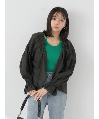 earth music&ecology ギャザーショートブラウス Black