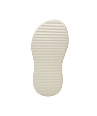 STEVE MADDEN HEADWAY バックストラップ厚底パフィーサンダル ホワイト