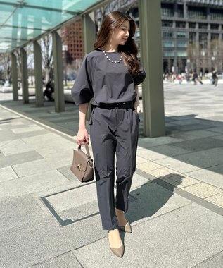 UNFILO FINE MOVE テーパードパンツ チャコール