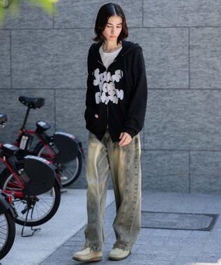 WEGO 【ユニセックス着用ITEM/MLサイズ展開】メッシュロゴジップパーカー ブラック