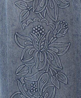 GRACE CONTINENTAL エンボスデニムスカート ブルー