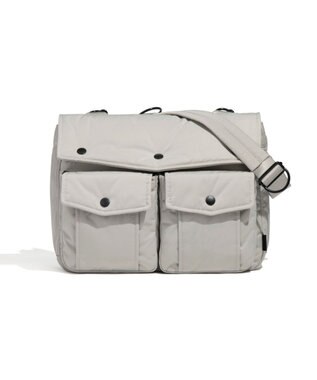 ACE BAGS & LUGGAGE UNTRACK CITY/DS ショルダーバッグ  13.3インチPCPC収納 850g 60399 アントラック ボーン