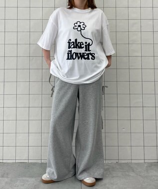 WEGO fake　it　flowersビッグT ホワイト