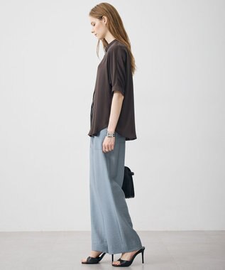 ICB 【新色追加・WEB限定カラーあり】BackSatinAmunzen 5分袖バンドカラーブラウス ダークブラウン