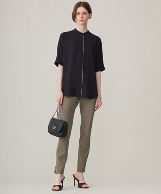 ICB L 【新色追加・接触冷感・UVケア・速乾・洗える】BackSatinAmunzen 5分袖バンドカラーブラウス ブラック×フォーン配色系