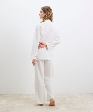 une nana cool 【綿混】丸襟ぽこぽこNew Yearパジャマ ホワイト