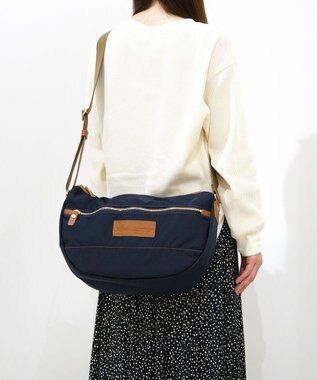 FOLNA RD ユニセックスナイロン ショルダー L-SIZE ネイビー