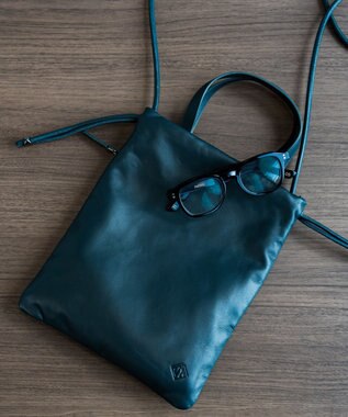  ultma TOKYO アイオ 巾着 ショルダーバッグ 11982 本革 サコッシュ