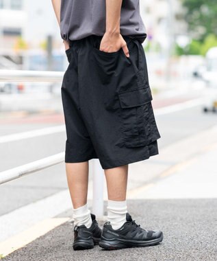 WEGO 【撥水/速乾/ウエストゴム/ユニセックス着用ITEM/MLサイズ展開】ナイロンイージーバギーカーゴショーツ ブラック