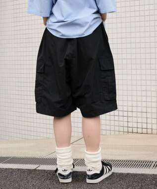 WEGO 【撥水/速乾/ウエストゴム/ユニセックス着用ITEM/MLサイズ展開】ナイロンイージーバギーカーゴショーツ ブラック