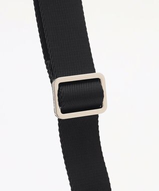 Y'SACCS サークルパッチショルダーバッグ ホワイト