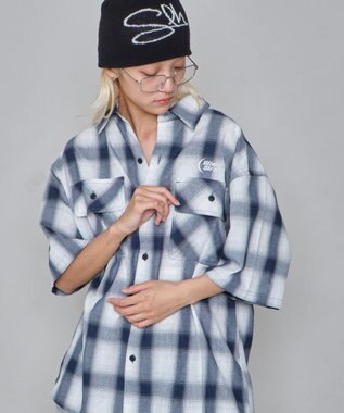 WEGO 【ユニセックス着用ITEM】グラフィックオンブレチェックシャツ（SS） ネイビー