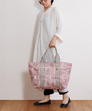 ACE BAGS & LUGGAGE HAyU × ace.  フォールディング 折り畳みトートバッグ 猫柄 30L 17862 ピンク柄