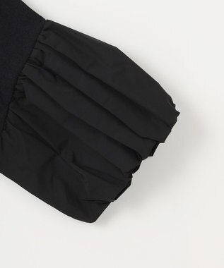 組曲 ストレッチクリアパフ袖 ニット ブラック系