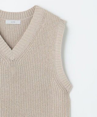 ANY Vネックラメニットベスト ライトベージュ×シルバーラメ