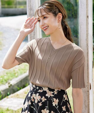 Tiaclasse 【洗える】プリーツ編みVネックニットトップス モカ