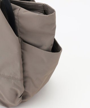 Y'SACCS 【MIPAN regen】ふんわりタックトート　Mサイズ グレージュ