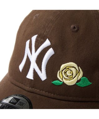 WEGO 【ユニセックス着用ITEM】NEWERA　920CS　WITH　ROSE 柄1