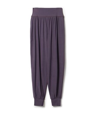 Chacott ZEN ジョガーパンツ ブラックベリー