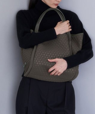 MIYABIYA LAQUOH【撥水加工】篭目柄エンボスボンディングトートL