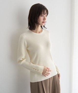 YECCA VECCA 袖釦クルーネックリブニット