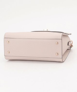 組曲 ベルトデザインスクエアショルダーバッグ アイボリー系