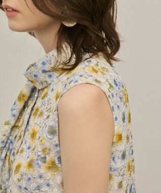 GRACE CONTINENTAL シアーフラワープリントジャガードブラウス イエロー