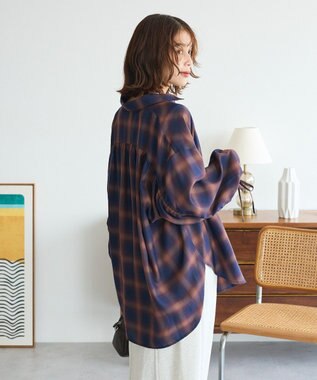 Green Parks ・ＥＬＥＮＣＡＲＥ　ＤＵＥ　チェックギャザーシャツ Navy