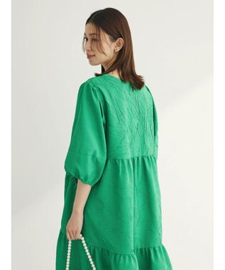 Green Parks ■ＥＳＣＡＲ　エンボスティアードワンピース Green